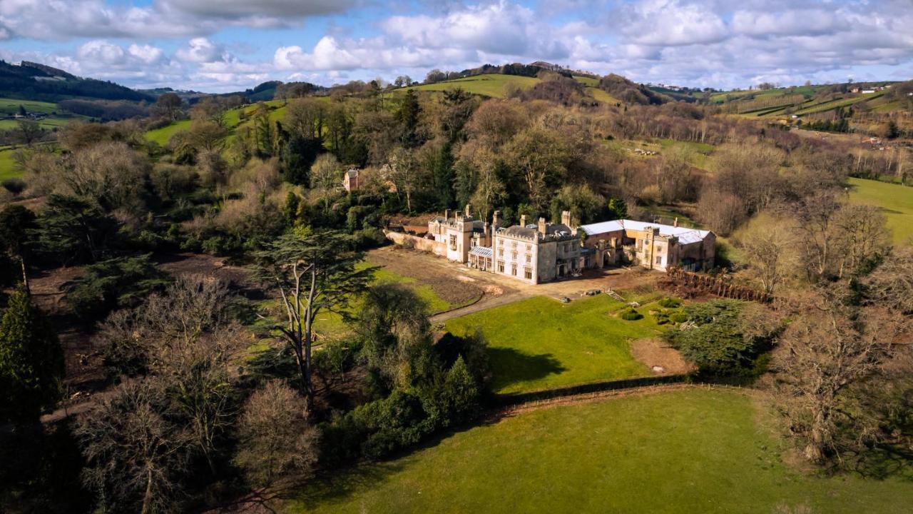 Llanerchydol Hall Suites Welshpool Exterior photo